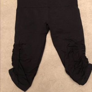 Lululemon In the Flow Crop